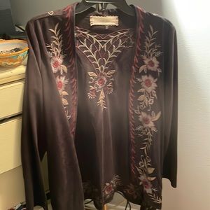 Sweet Jane black polyester light jacket with gorgeous embroidery